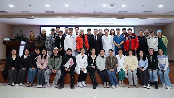 【杨柳学术】清华大学附属垂杨柳医院麻醉科举办“高龄合并多种疾病患者围术期麻醉疼痛管理研讨会”